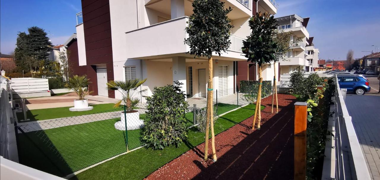 Maisonette Modena Park Exterior photo