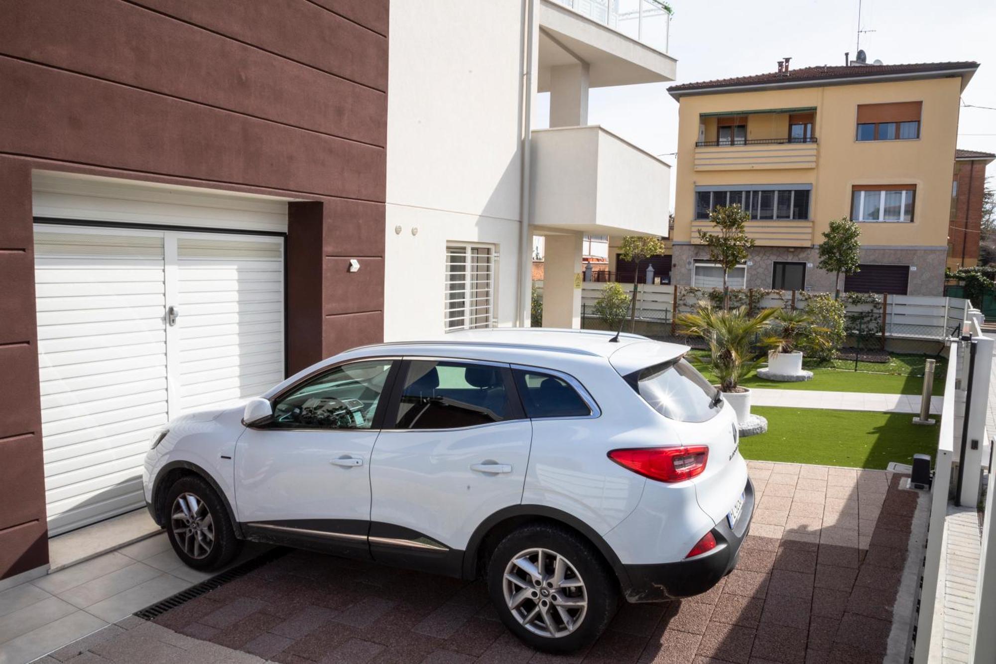 Maisonette Modena Park Exterior photo